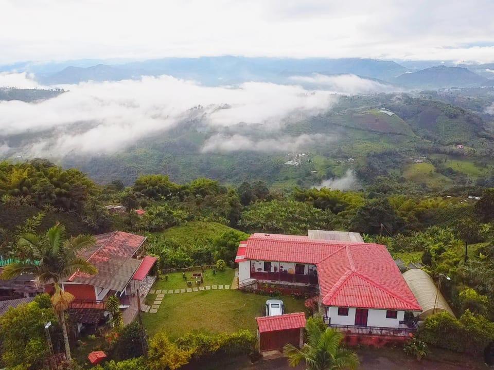 فيلا Hacienda Boutique Santa Rosanna سانتا روزا دي كابال المظهر الخارجي الصورة